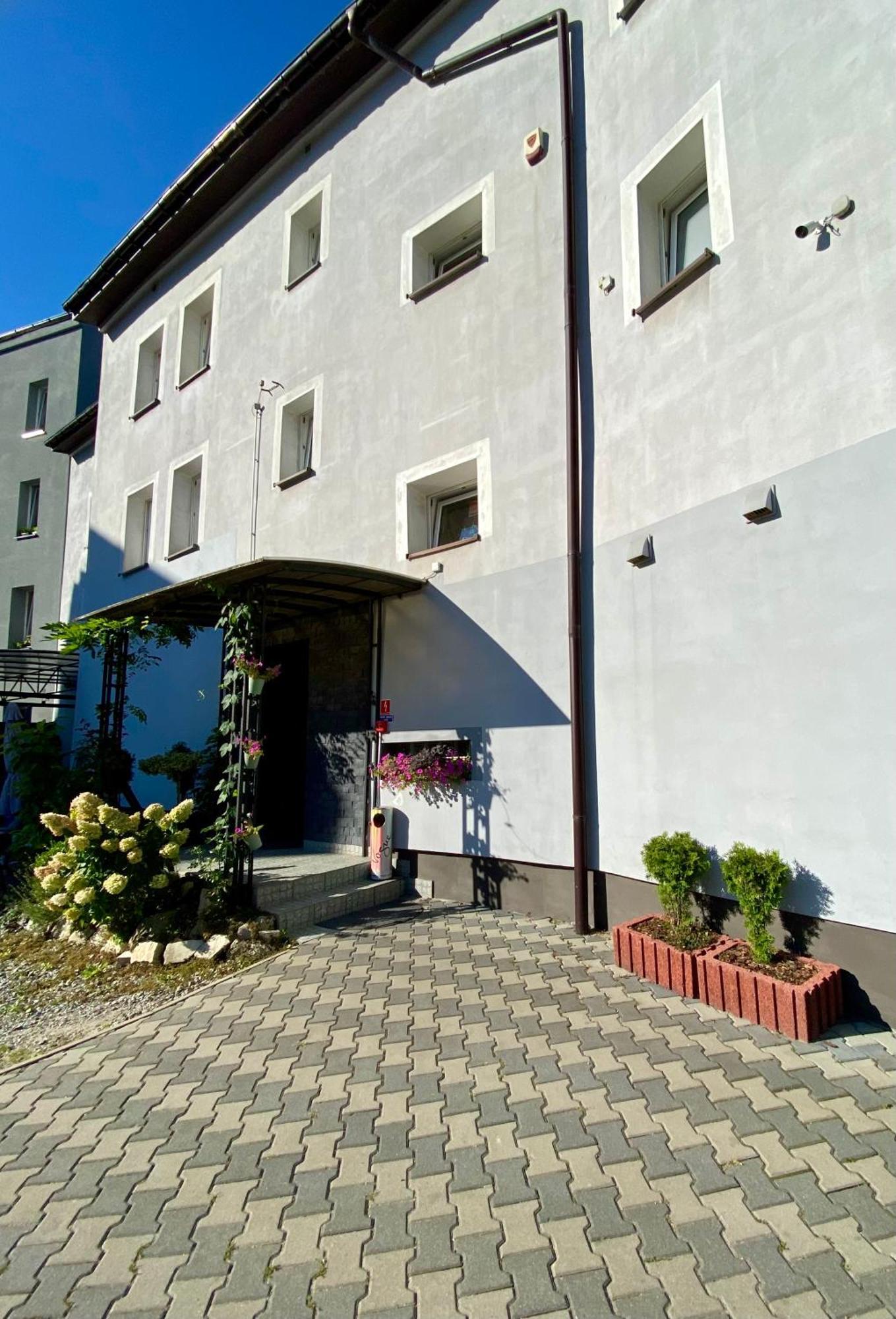 Apartamenty Katowicka 38 สเวียโตโคลวิเซ ภายนอก รูปภาพ