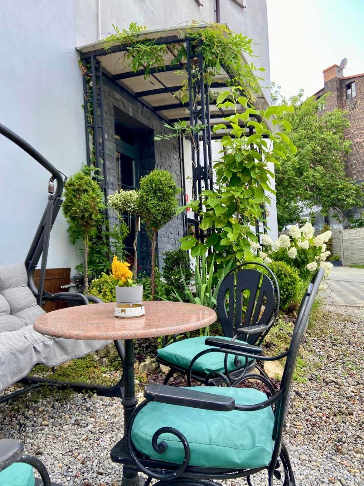Apartamenty Katowicka 38 สเวียโตโคลวิเซ ภายนอก รูปภาพ